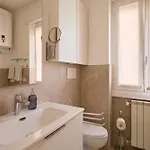 דירה 
